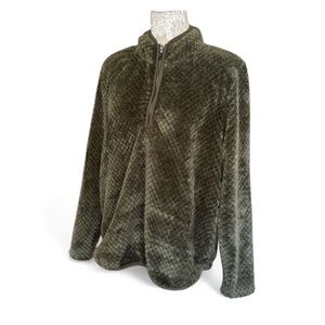 💥3/$12 SALE💥 Hi-Tec olive fuzzy pullover